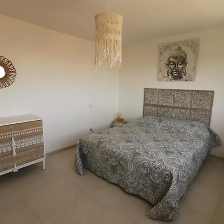 The Duplex Almanarre For 4 With Sea View And Parking At The Madrague Апартаменты Йер