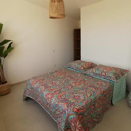 The Duplex Almanarre For 4 With Sea View And Parking At The Madrague Апартаменты Йер